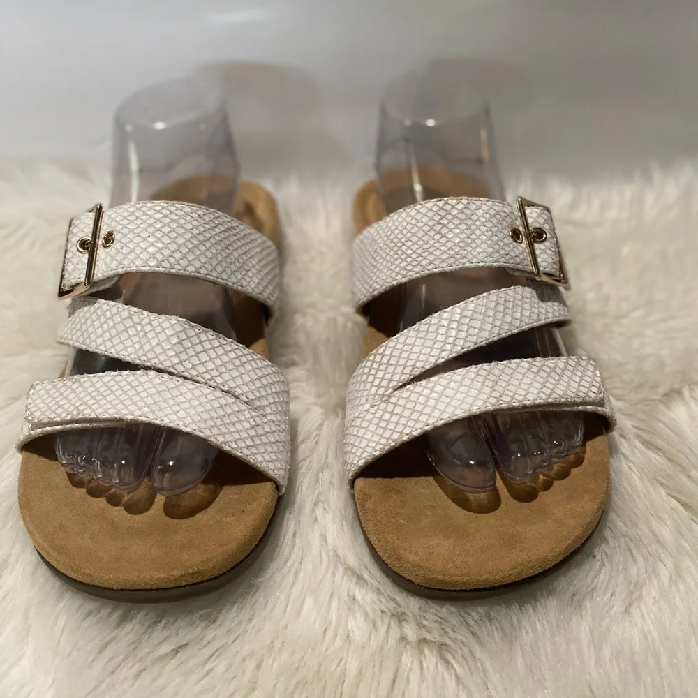 Vionic Kylar Sandals - Picture 1 of 6